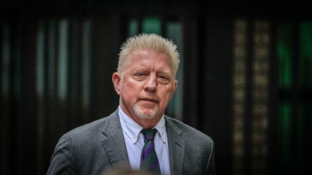 Boris Becker 'dlhoval 700 EUR rumunským zadržaným', ktorý ho „ohrozil“ za mrežami 


