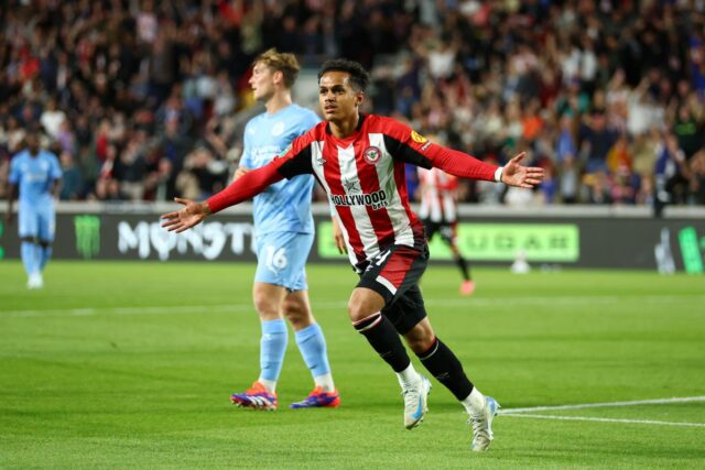 Brentford Desy Lyon's Date Day Metóda pre Fabio Carvalho 

