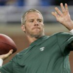 Brett Favre chatuje Parkinsonove príznaky a príznaky