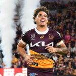 Reece Walsh (na obrázku) vzal drzý potiahnutie v Panthers Playmaker Nathan Cleary