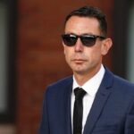 Bývalý zástupca David Coote prosí nevinný, aby pripravil neslušnú fotografiu dieťaťa