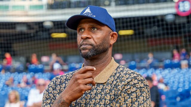 CC Sabathia volá Harrison Bader Crowning Achievement Sphere Follower „Šialená“ 

