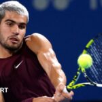 Carlos Alcaraz priamo do Japonska otvorené semifinále, keď Coco Gauff vyhrá v Číne