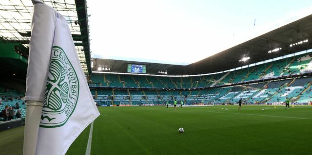 Celtic vs Manchester United Legends: Live Hodnotenie, skupinové informácie a aktualizácie ako Michael Carrick, Dimitar Berbatov a Joe Hart Olid All-Star zostava 

