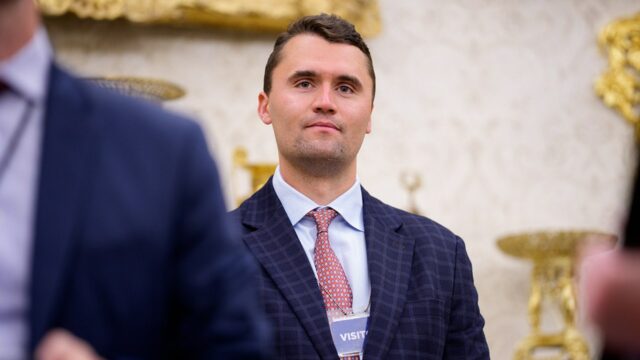 Charlie Kirk Zachytenie úmrtnosti priťahuje poradenstvo od Tim Tebow 

