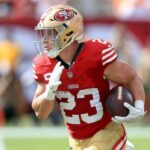 Christian McCaffrey 49ers má problém s teľatou kosťou, prispel k záznamu o zranení