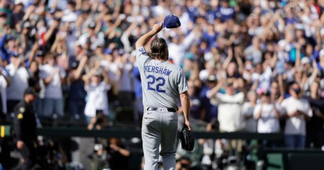 Clayton Kershaw Caps Out Faboulous Job s Gain Mariners 

