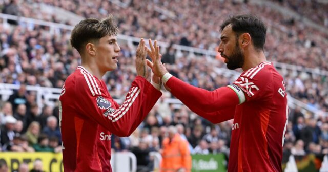 Čo Bruno Fernandes a Garnacho mysleli o každom inom po vykopávaní futbalu | Športová aktivita 


