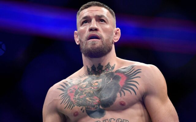 Conor McGregor zdieľa dvojslovnú reakciu na prevedenie bieleho bydliska UFC na úplne nový deň 


