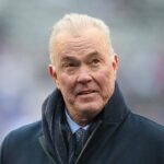 Cowboys 'Stephen Jones ignoruje Micah Parsons Profession Talk po spustení Packers
