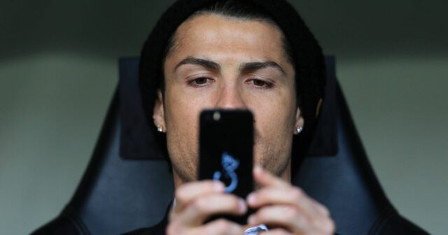 Cristiano Ronaldo bol požiadaný o Facetime Alexander Isak pred výberom prevodu 

