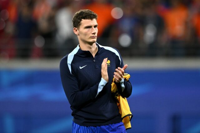 'De Zerbi volkanic? Predpokladám, že ste nikdy nikdy nevideli Simone Inzaghi ' - Benjamin Pavard nalieha, že nebude rozrušený „nadšeným“ tréningovým dizajnom 

