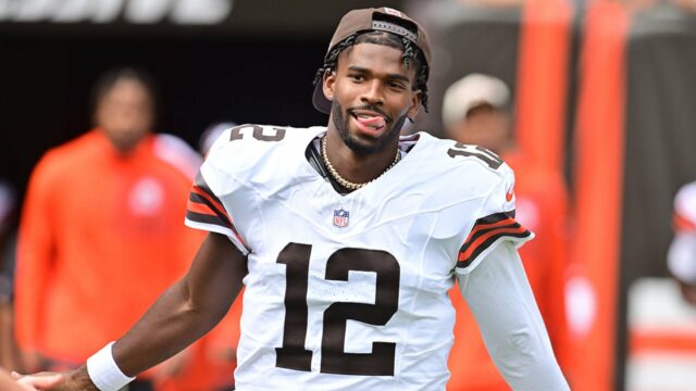 Deion Sanders predpokladá, že dieťa, Shedeur, určite začne Browns v tomto období 

