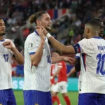 Didier Deschamps zaklope „nežiaduci“ Adrien Rabiot Boos