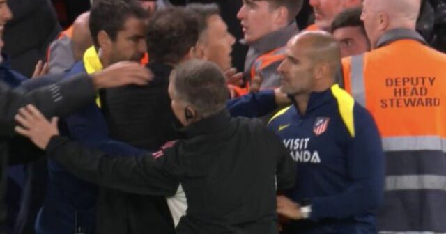 Diego Simeone sa zblázni a vyzýva sledovateľ, keď Liverpool v Atletico končí v chaose | Futbal | Športová aktivita 

