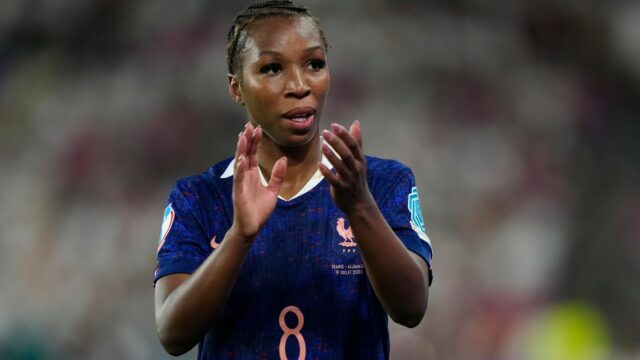 Grace Geyoro je posledný príchod veľkých peňazí do WSL