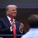 Trump prichádza zúčastniť sa finálového tenisového zápasu mužov medzi Alcarazom a Sinnerom