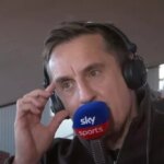 Dual Var Suding Gary Neville v Newcastle vs Collection po pochybných voľbách