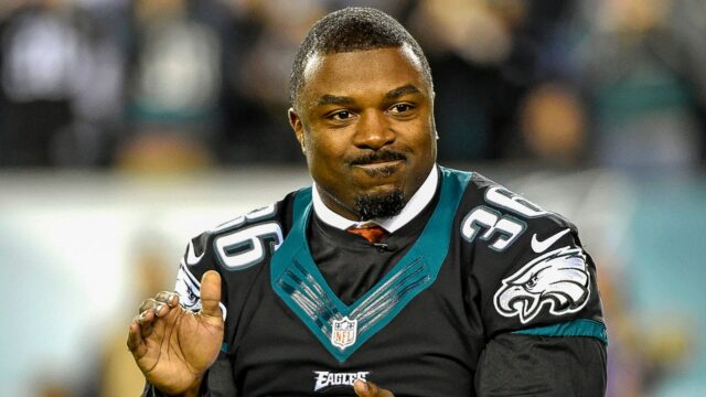 Eagles Tale Brian Westbrook chváli sústredenie skupiny na nasledujúce Super Dish 

