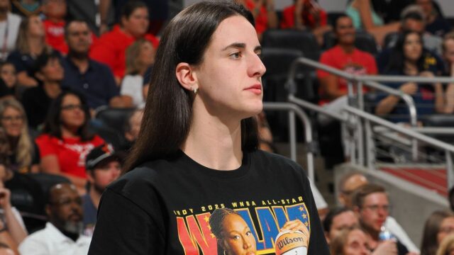 Eliminácia návratu Caitlin Clarkového „širokého pohľadu“ Telefonický hovor, stav s Eliminácia návratu Caitlin Clarkového „širokého pohľadu“ Telefonický hovor, stav s vysokou teplotou