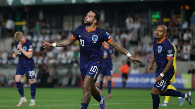 FIFA Globe Kvalifikátor: Depay's Document Double vidí Holandsko vydrží strach v Litve 


