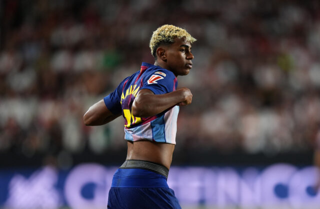 �� Flick potvrdzuje Lamine Yamalovu neprítomnosť, zasiahne na RFEF
