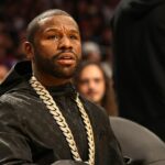 Floyd Mayweather predkladá právne kroky uprostred nezhody nadobudnutia Maybach