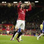 Bruno Fernandes inšpiroval Manchester United k zásadne dôležitému víťazstvu nad Chelsea
