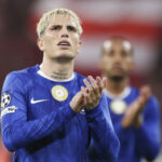 Guy Utd sledovatelia rýchlo reagujú, pretože Alejandro Garnacho robí organizáciu Champions Bow for Chelsea