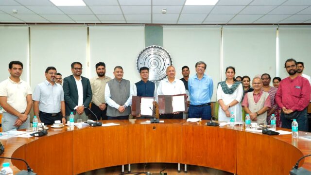 Indické športové aktivity, 9. september: SAI, NCSSR a IIT Delhi Indikátor MOU pre väčšie využívanie športových aktivít Vedecký výskum a technológie 

