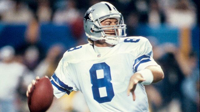 Informácie o NFL: Cowboys Vynikajúce ponuky štipľavé hodnotenie Jerryho Jonesa 

