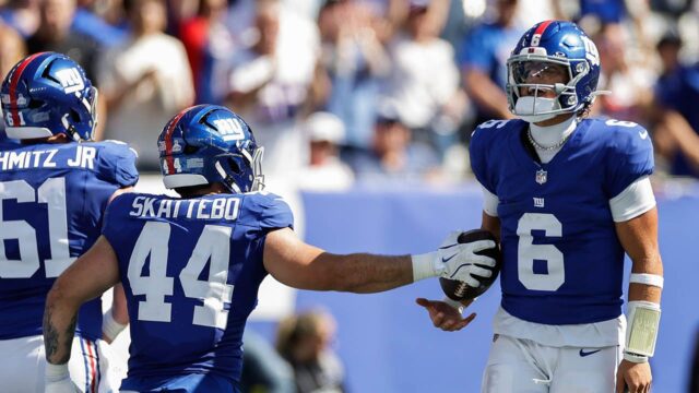 Informácie o NFL: Hodnotenia JAXSON DART v Giants na úplne prvej jazde na prvom začiatku 

