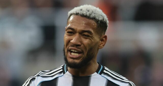 Inštruktor nástrojov v nahnevanej buste s Newcastle Celebrity Joelinton, ktorý si Mikel Arteta pripomína 

