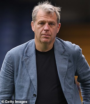 Jamie Carragher dráždi sledovateľov Chelsea ignorovaním úspechov „Mickey Computer Mug“ Vlastníctvo Todda Boehlyho sa dostalo pod kontrolu