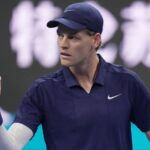 Jannik Sinner robí znepokojujúce prijatie zdravia a wellness po výhre Číny