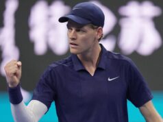 Jannik Sinner nazvaný ‚Marťan‘, keď taliansky spoluhráč odhaľuje brutálny predsezónny tréningový režim svetovej dvojky Jannik Sinner robí znepokojujúce prijatie zdravia a wellness po výhre Číny