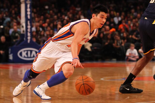 Jeremy Lin, taiwanský-americký strážca, ktorého hrdinstvo v roku 2012 s New York Knicks prinieslo 