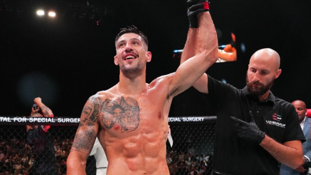 Joel Alvarez Inks UFC Welterwweight spustenie vs. názov odborníka 

