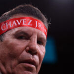 Julio Cesar Chavez Sr. Mnohokrát vďaka zdravotníckym odborníkom za zachovanie svojho života po „nebezpečnej“ chirurgickej liečbe