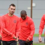 Kde muž utd flop, ktorého manžel fungoval, zatiaľ čo zahodil významnú mzdu, v súčasnosti je futbal | Športová aktivita