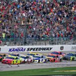 Kedy začne závod z kolekcie hrnčekov Kansas Speedway College?