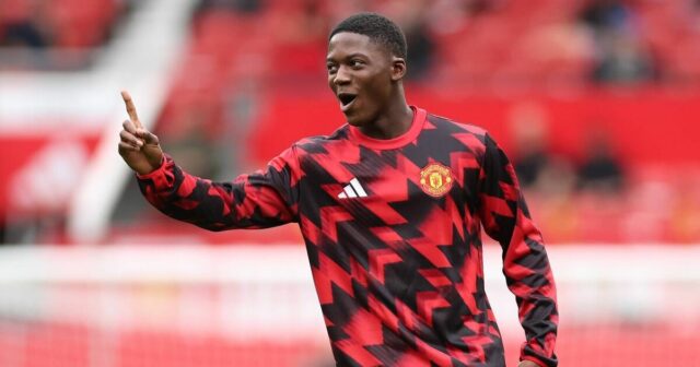 Kobbie Mainoo sa týka jednoslovnej reakcie na Guy Utd Transfer Pohyb 


