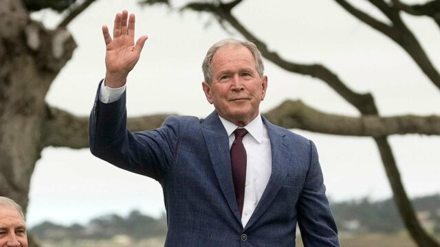 Krík George W nazýva hrnček pre chodcov medzi „najlepšie atletické súťaže“ 


