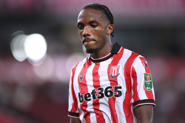 Krok Eric-Junior Bocat od Stoke City k požiadavke zlyhá 

