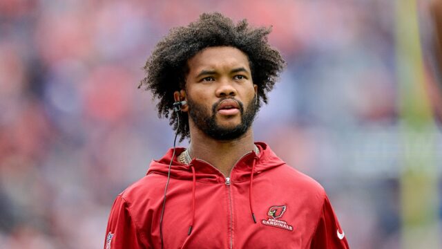 Kyler Murray narazí na reakciu na Instagram Message v bunde Michael Vick 


