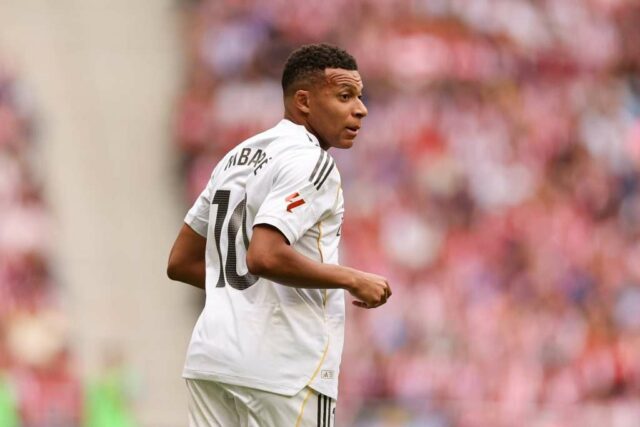 Kylian Mbappé sa prihlási s Cristiano Ronaldo a Lionel Messi v špeciálnom klube UCL Club 

