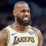LeBron James vytvára žiarivé hodnotenie Číny v štátnom papieri