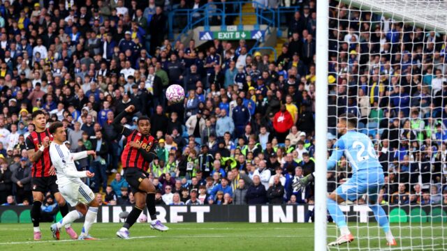 Leeds 2-2 Bournemouth: Čerešne objednávajú faktor v čase prerušenia 

