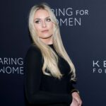 Screenshot z Lindsey Vonn a komentáre ďalších športovcov. Kredity - IG/ Lewishamilton