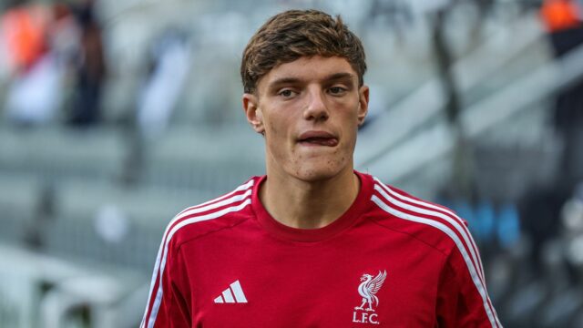 Liverpool nakoniec získajte ₤ 51 m pokrok, ale súbor nástrojov a Newcastle ešte viac určený pre debuty 65 metrov 

